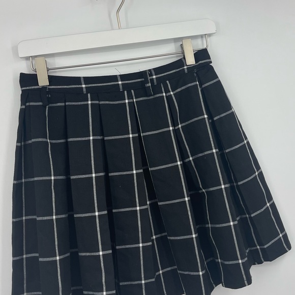 Hot Topic Skater Skirt SZ S - Picture 4 of 6